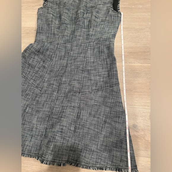REBECCA TAYLOR Sleeveless Slub Suiting Dress in Grey Tweed / Size 6 / - Picture 9 of 10